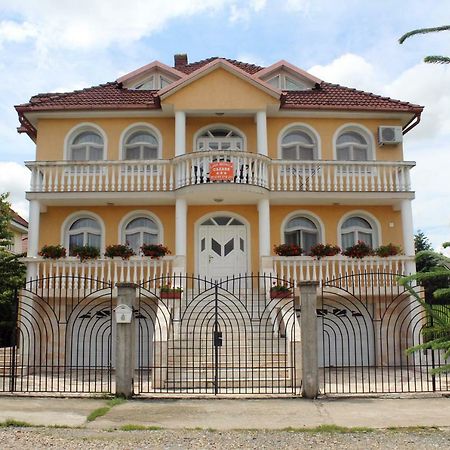 Casa Monica Ξενοδοχείο Băile Felix Εξωτερικό φωτογραφία