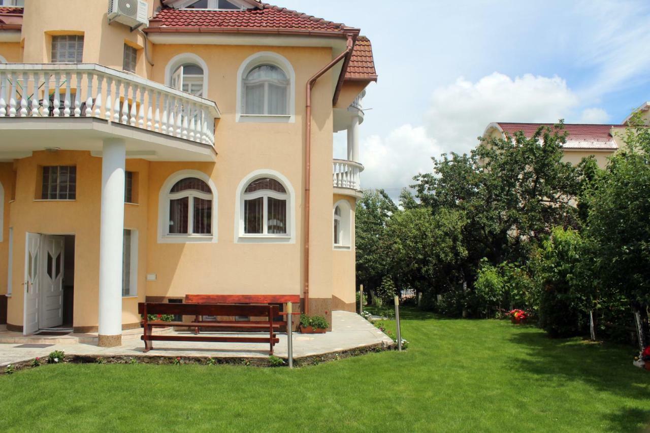 Casa Monica Ξενοδοχείο Băile Felix Εξωτερικό φωτογραφία